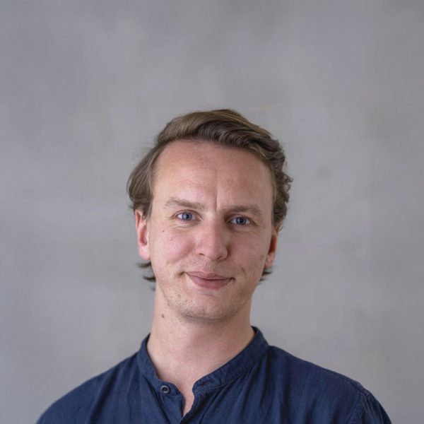 Koop Wind Team - Christian Grauvogel arbeitet seit über 10 Jahren zu Partizipation und Dialog im Kontext von Stadt- und Regionalentwicklung und komplexer Wissensvermittlung.